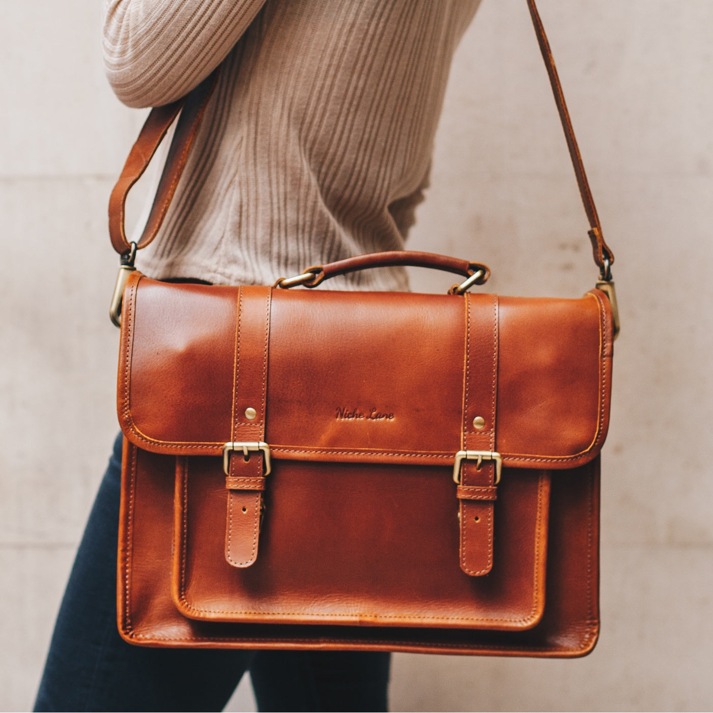 Women's laptop satchel Tan British Style