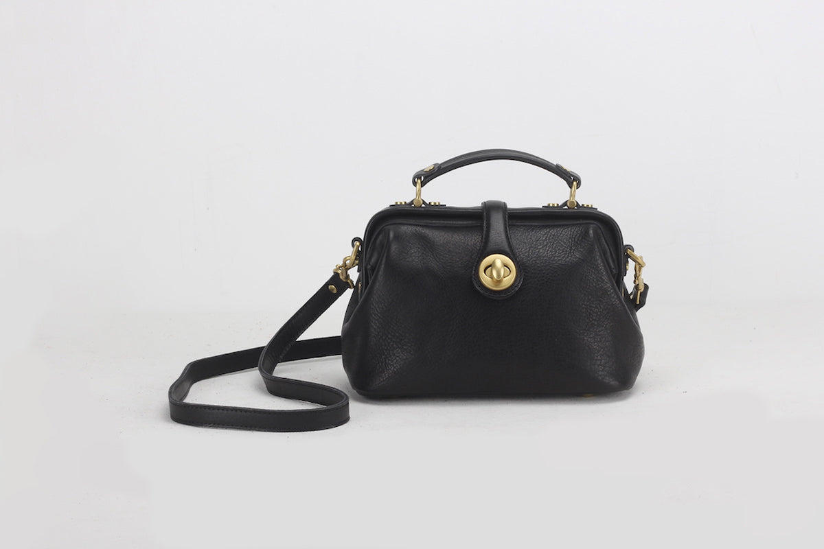 Small doctors bag new arrivals
