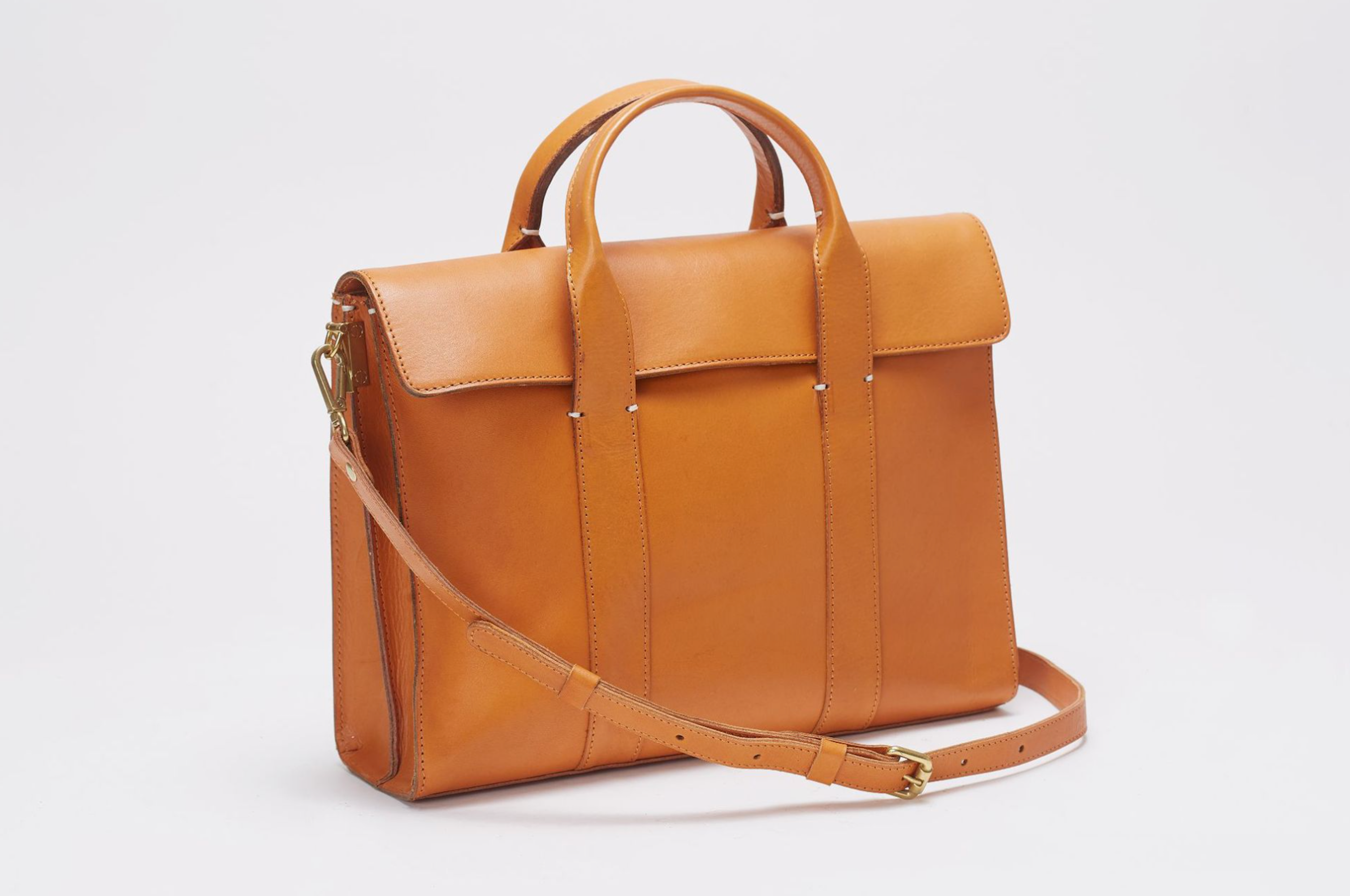 Aire Briefcase