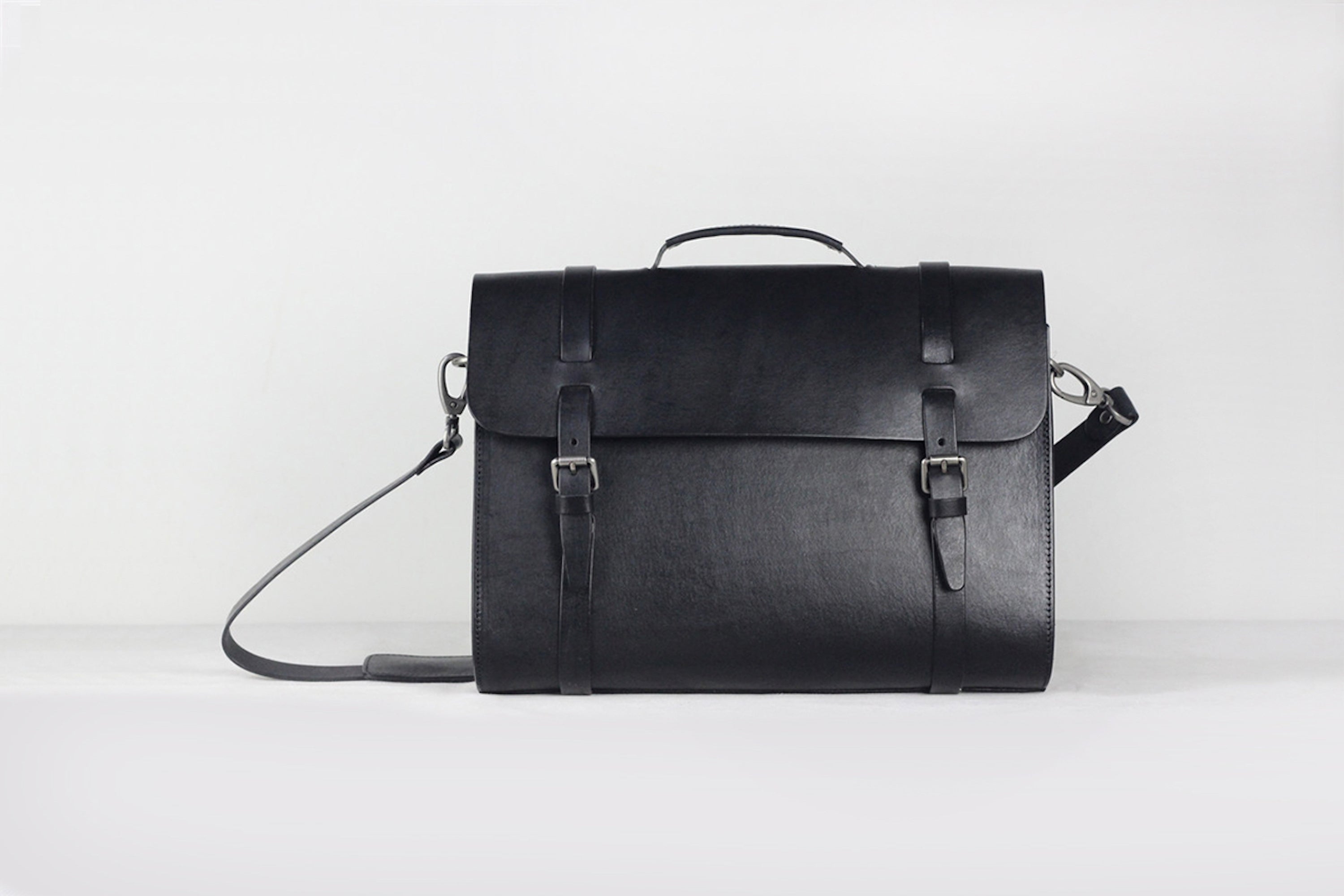 Itchen Satchel